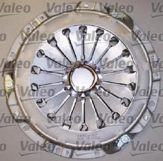Комплект зчеплення з вижимним Elantra III /AVANTE/COUPE II 1.8|2.0 00-06 (215mm20z) Valeo 826419