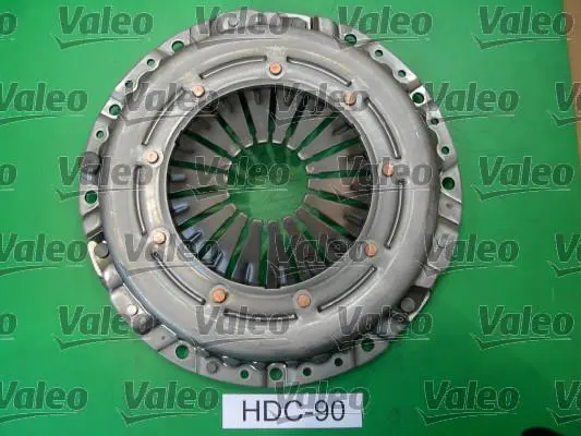 Комплект зчеплення з вижимним Hyundai Tucson 04-10/Kia Sportage/Ceed 2.0CRDi 04- (237mm20z) Valeo 826843 (фото 1)