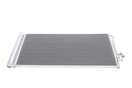 Радіатор кондиціонера BMW X5 (E70/F15/F85)/X6 E71/E72/(F16/F86/) 2.0D-4.8 06-19 M57/N52//N55/N57 VAN WEZEL Van Wezel 06005377