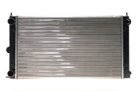 Радіатор охолодження VW Golf I/II/Jetta I/II 1.5/1.6D/1.6 GTI/1.8 GTI 76-93 Van Wezel 58002045