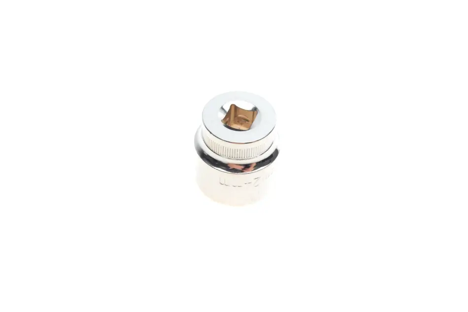 Головка торцева 3/8" 24 мм (хромована) VIGOR V2261N (фото 1)