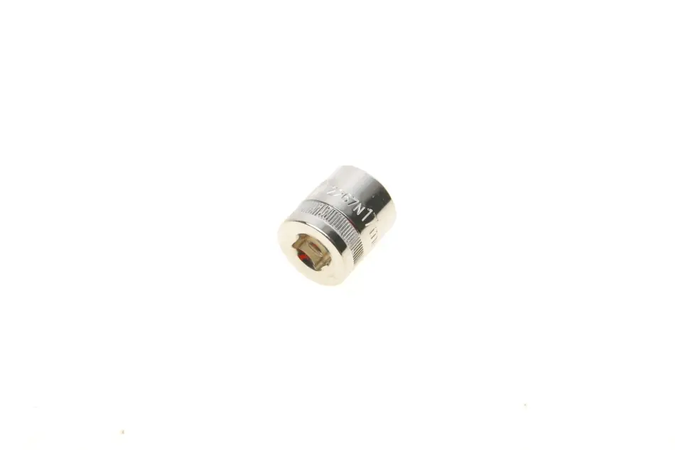 Головка торцева 3/8" 17 мм (хромована) VIGOR V2267N (фото 1)