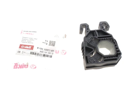 Подушка радіатора VW Golf VII/Passat/Tiguan/Touran 1.0-2.0 TSI/TDI 08- VIKA Vika 51211337101