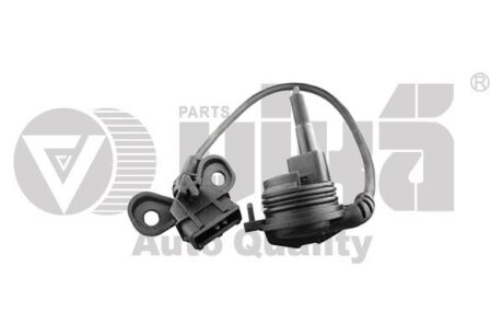 Вимикач ліхтаря заднього ходу Vika 99190032701