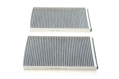 Фільтр салону BMW 5 (E60/E61)/6 (E63/E64) 2.0-5.0 01-10 (вугільний) WIX FILTERS WP6977